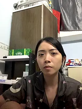 Minee1202 online show from 12.23.25