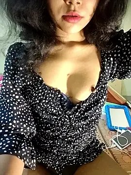 Snaya-baby online show from 10.14.25