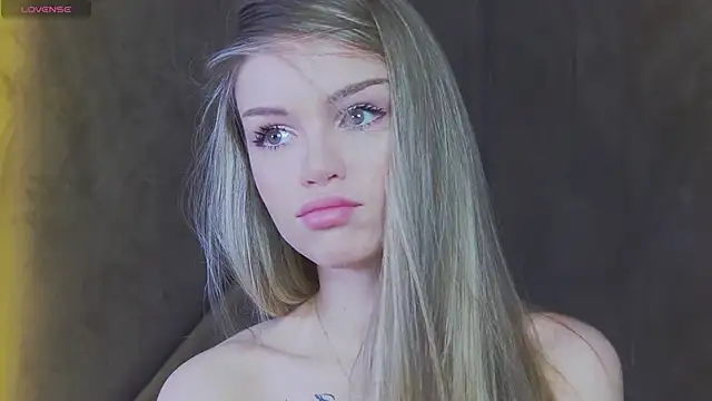 MarilynNova online show from 06.11.26