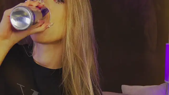 MarilynNova online show from 07.07.26