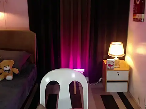 Snapshot of YoungFreshMaria69 chatting on 03.25.26 YoungFreshMaria69 online show from 03.25.26