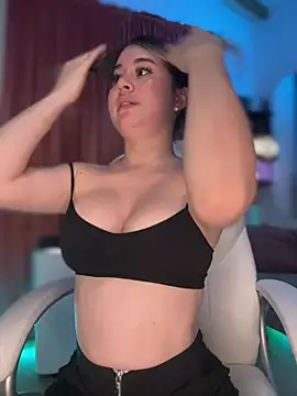 Snapshot of Sharon_07 chatting on 01.12.25 Sharon 07 online show from 01.12.25