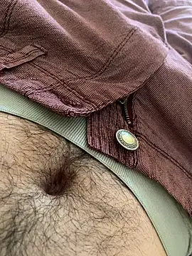 Snapshot of MuzzyFacing chatting on 09.09.25 MuzzyFacing online show from 09.09.25