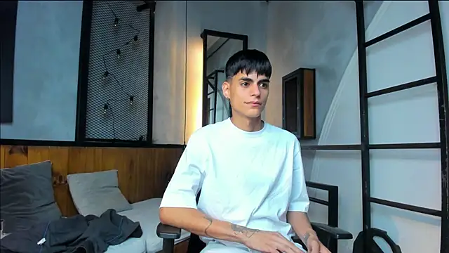 Dani mc1 online show from 09.13.25