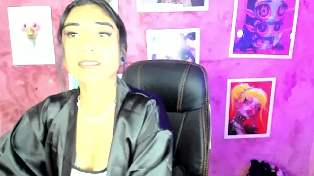 Emma and Issac online show from 02.21.26