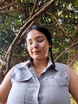 Lily-o online show from 10.08.25