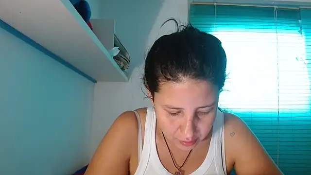 Arieeel 09 online show from 04.24.26