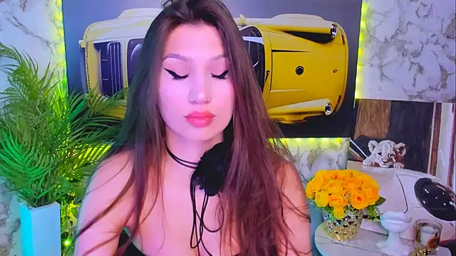 Snapshot of Mollyinyourmind chatting on 10.18.25 Mollyinyourmind online show from 10.18.25