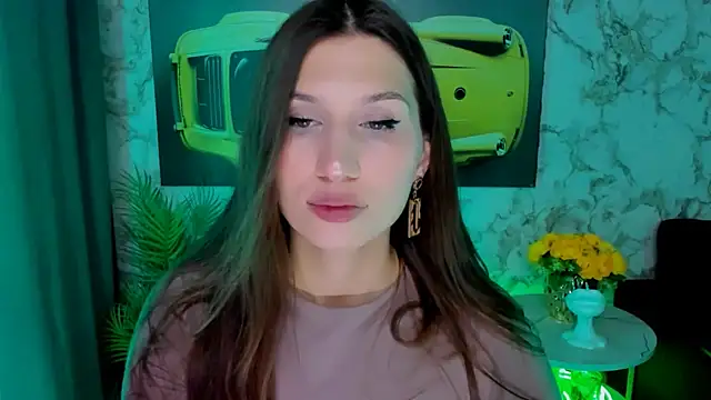 Mollyinyourmind online show from 04.22.26