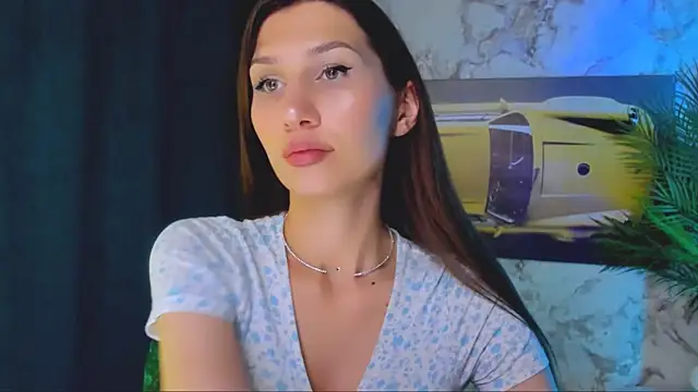 Mollyinyourmind online show from 07.04.26