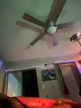 Triggerhappycj100 online show from 10.20.25