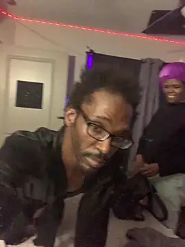 Triggerhappycj100 online show from 03.04.26