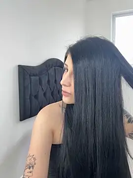 Snapshot of Privad_ravenna chatting on 05.09.26 Privad ravenna online show from 05.09.26