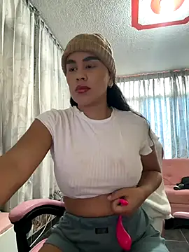 laure torres online show from 09.13.25