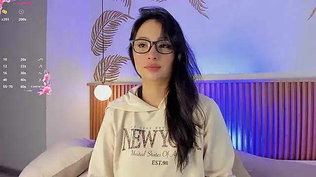 Valleriie  online show from 01.16.26