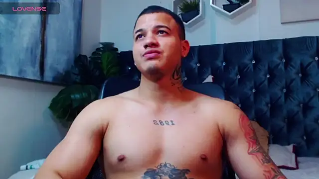 rocoo santos online show from 10.08.25