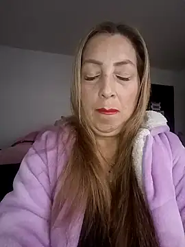 Snapshot of Estefania_Arce chatting on 01.07.26 Estefania Arce online show from 01.07.26