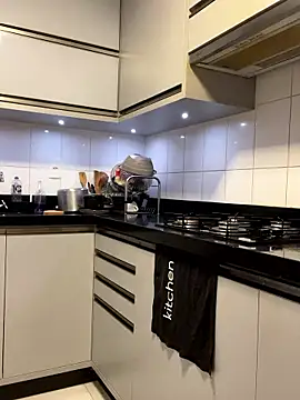 Snapshot of yumi-hot chatting on 04.07.26 yumi-hot online show from 04.07.26