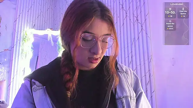 Naomy tay1 online show from 04.05.26