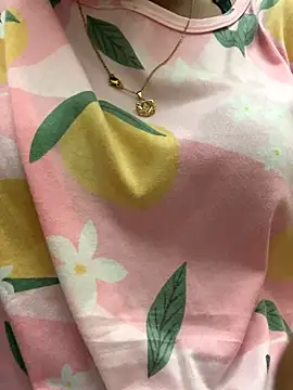 modelnishu online show from 09.08.25