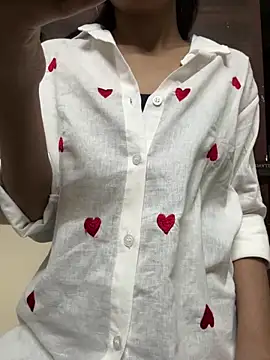 Snapshot of modelnishu chatting on 06.22.26 modelnishu online show from 06.22.26