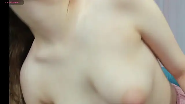 Elle Ellise online show from 11.16.25