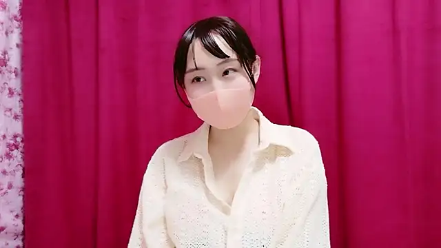 Snapshot of RenaFcup chatting on 10.23.25 RenaFcup online show from 10.23.25