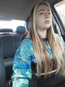 Reina Cummings online show from 03.26.26