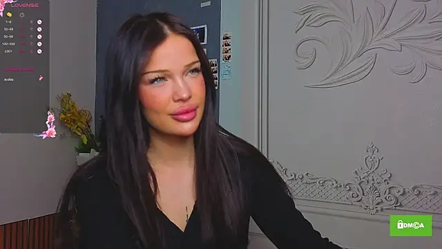 Snapshot of Katrinafoxxx chatting on 11.30.25 Katrinafoxxx online show from 11.30.25