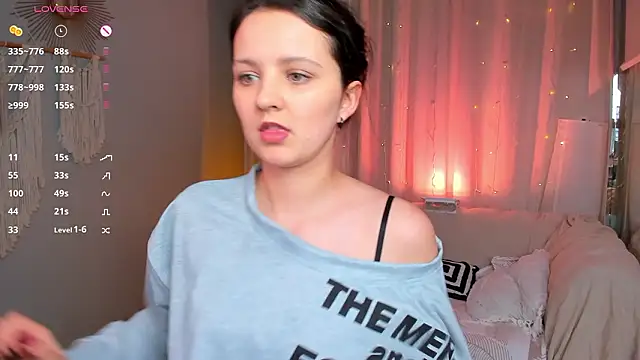 LilLisa online show from 03.15.26