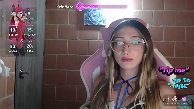 Snapshot of Andrea_camilaaa chatting on 12.05.25 Andrea camilaaa online show from 12.05.25