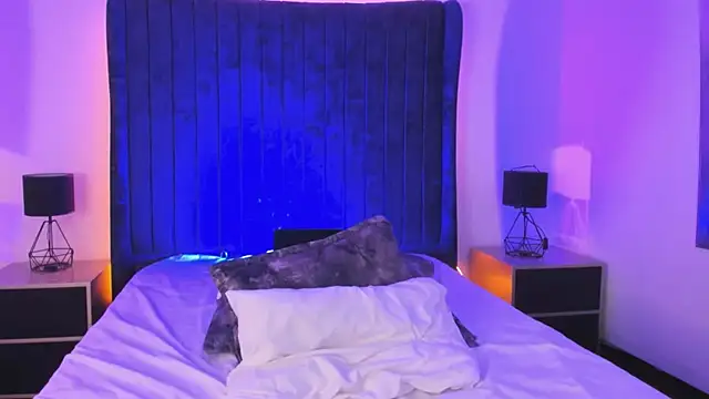 Snapshot of TahliaNovoa chatting on 11.03.25 TahliaNovoa online show from 11.03.25