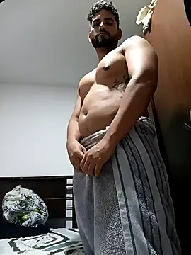 Snapshot of zequi1992 chatting on 11.11.25 zequi1992 online show from 11.11.25