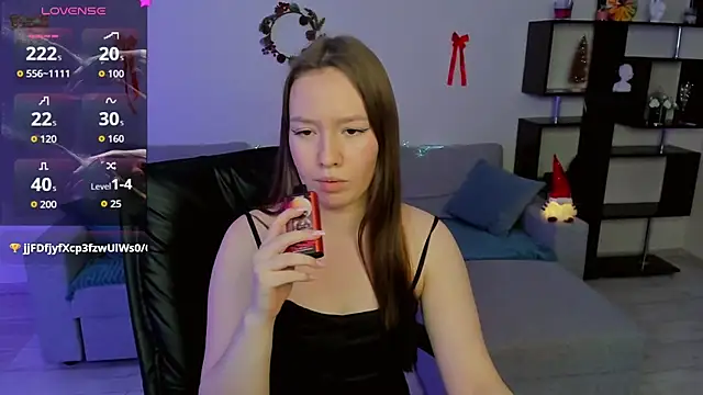 DaniCutie online show from 12.16.25