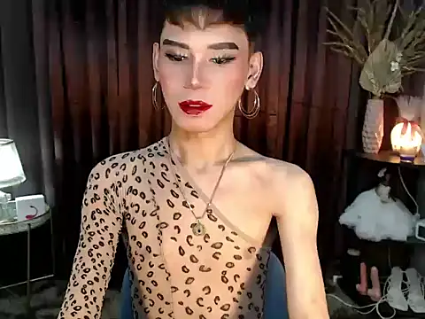 MissTransStella69 online show from 09.20.25