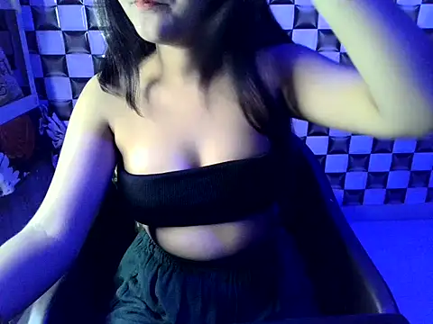 Beautiful ladki online show from 10.15.25