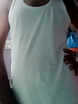 Snapshot of funcreat chatting on 09.24.25 funcreat online show from 09.24.25