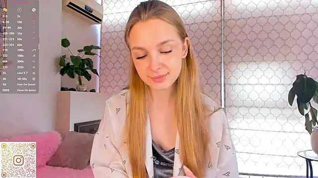 CindyGreen online show from 10.09.25