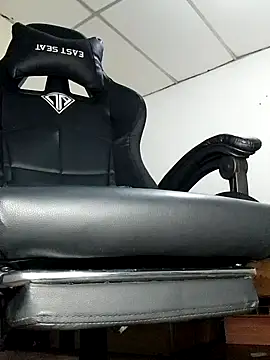 Bosssweet22cm online show from 12.16.25