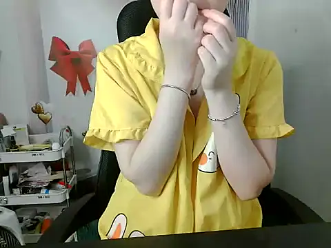 leisure crime23 online show from 10.13.25