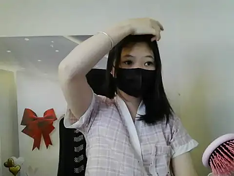 leisure crime23 online show from 10.21.25