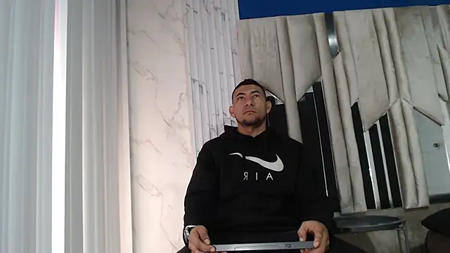 Morganandmegan online show from 12.05.25