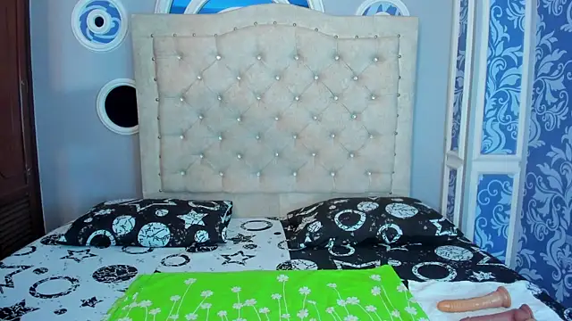 mishell lovely online show from 12.19.25