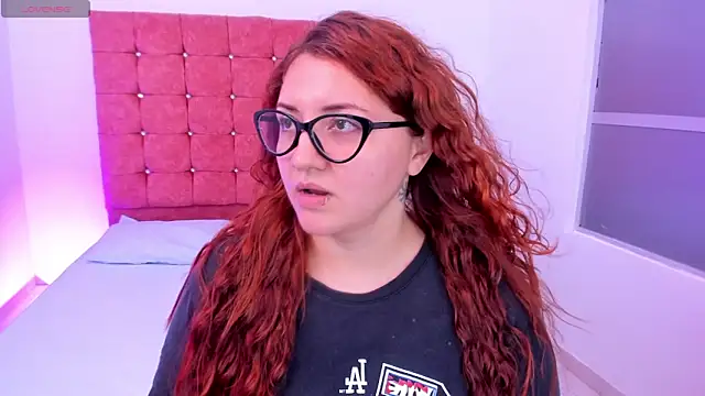 Snapshot of mishell_lovely chatting on 02.27.26 mishell lovely online show from 02.27.26