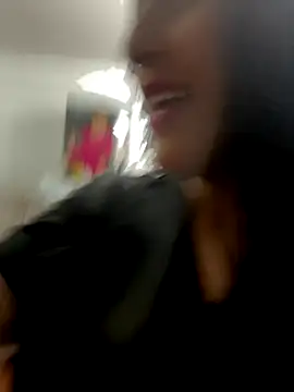 GiaDuque online show from 10.09.25