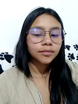 SofieLove 01 online show from 04.08.26