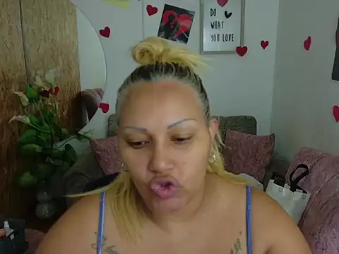 laleska montenegro online show from 02.03.26