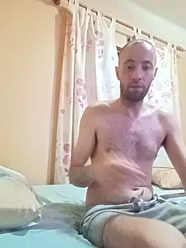 Snapshot of alexpo27 chatting on 10.10.25 alexpo27 online show from 10.10.25