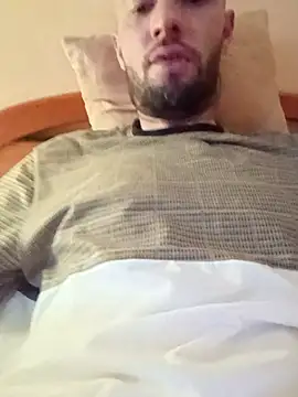 Snapshot of alexpo27 chatting on 11.06.25 alexpo27 online show from 11.06.25