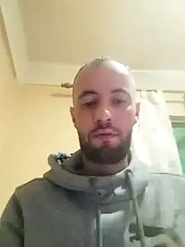 Snapshot of alexpo27 chatting on 11.06.25 alexpo27 online show from 11.06.25